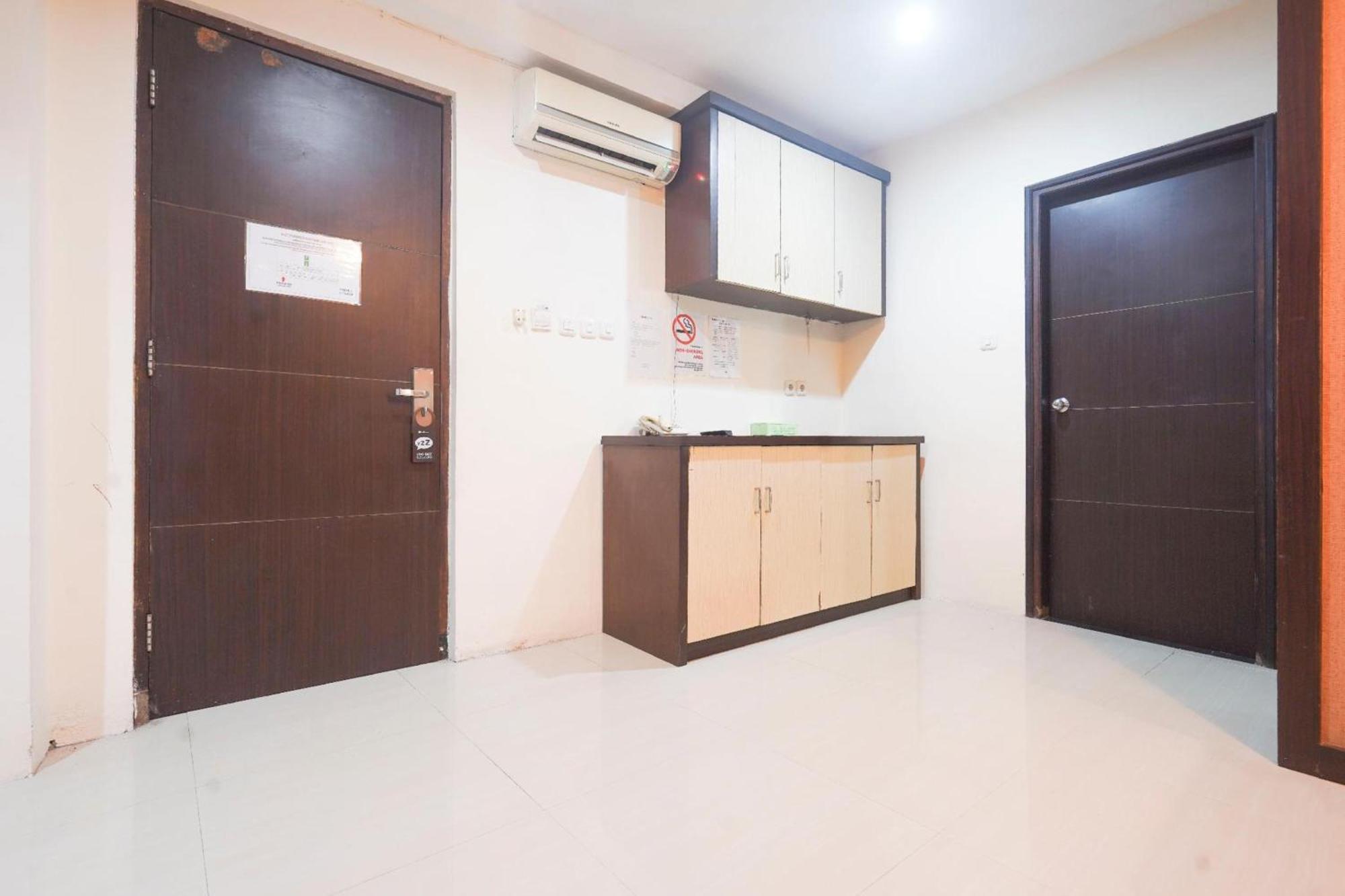 נקסר Collection O Losari Near Pantai Losari Formerly Hotel Grand Populer מראה חיצוני תמונה