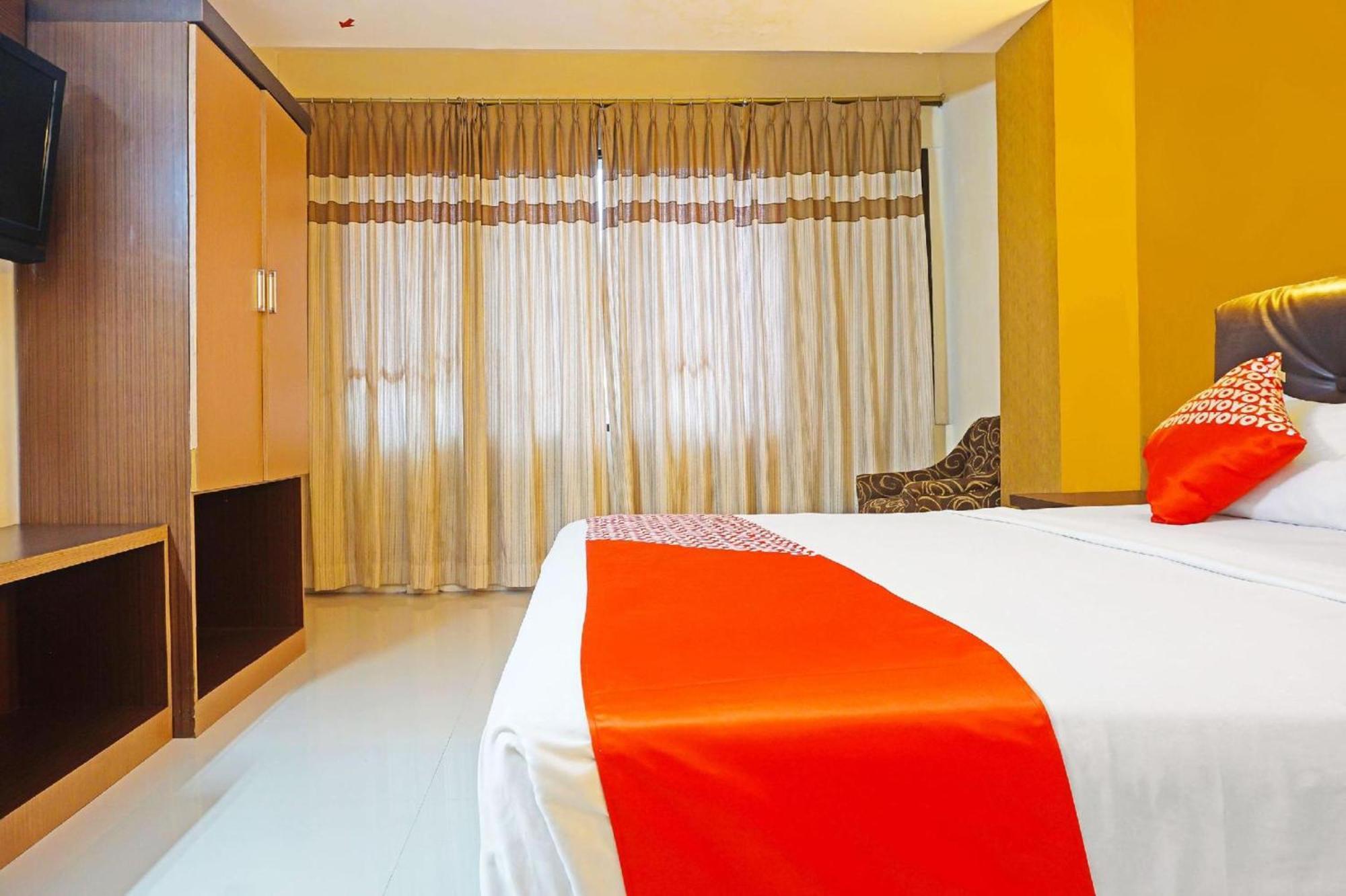 נקסר Collection O Losari Near Pantai Losari Formerly Hotel Grand Populer מראה חיצוני תמונה