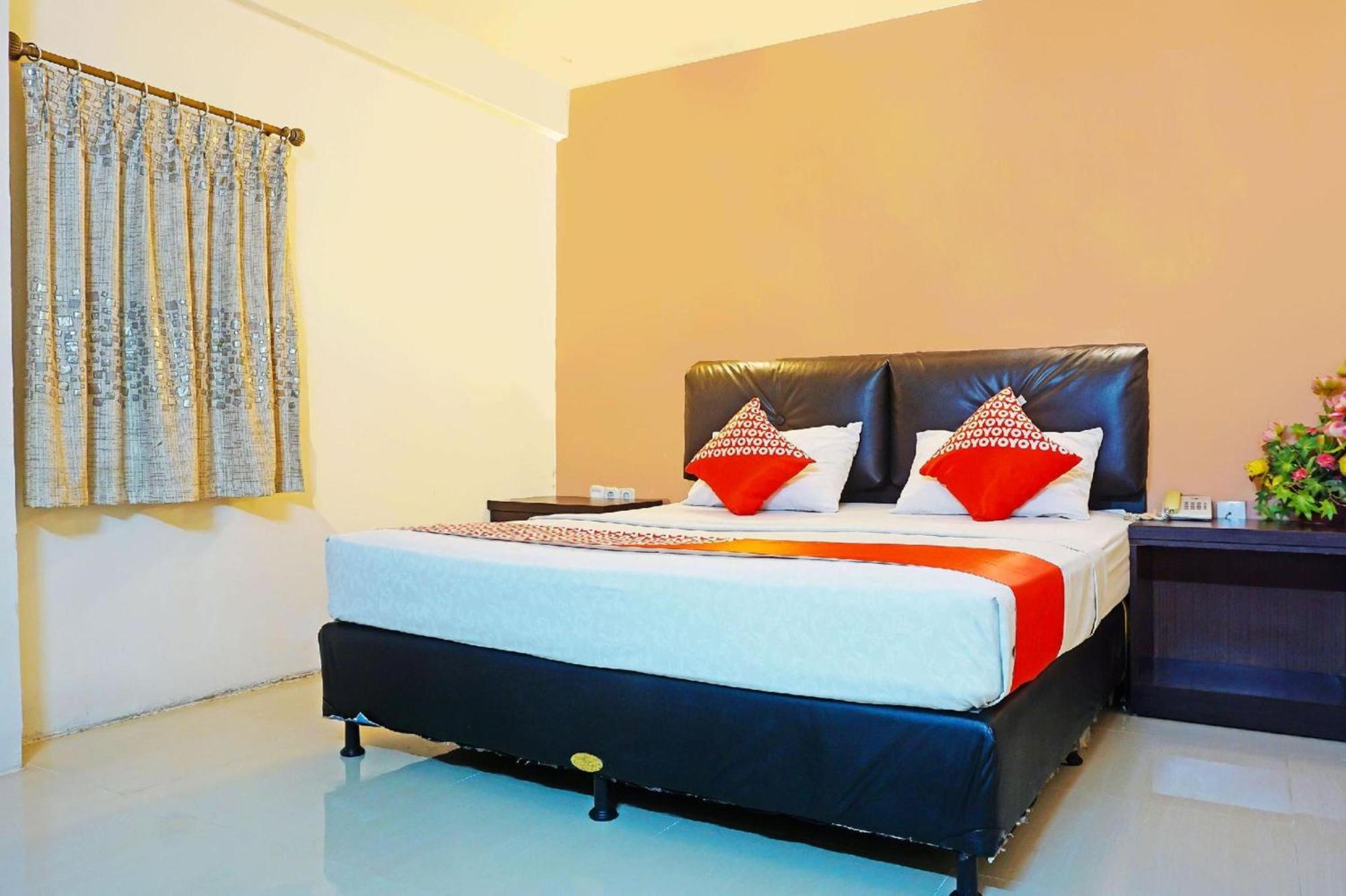 נקסר Collection O Losari Near Pantai Losari Formerly Hotel Grand Populer מראה חיצוני תמונה